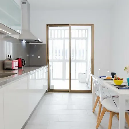 Hola Premium Centro Apartment Malaga